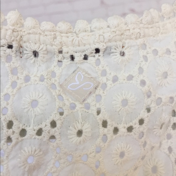 Adorable Boho Prana Crochet Top Tank - Picture 8 of 9